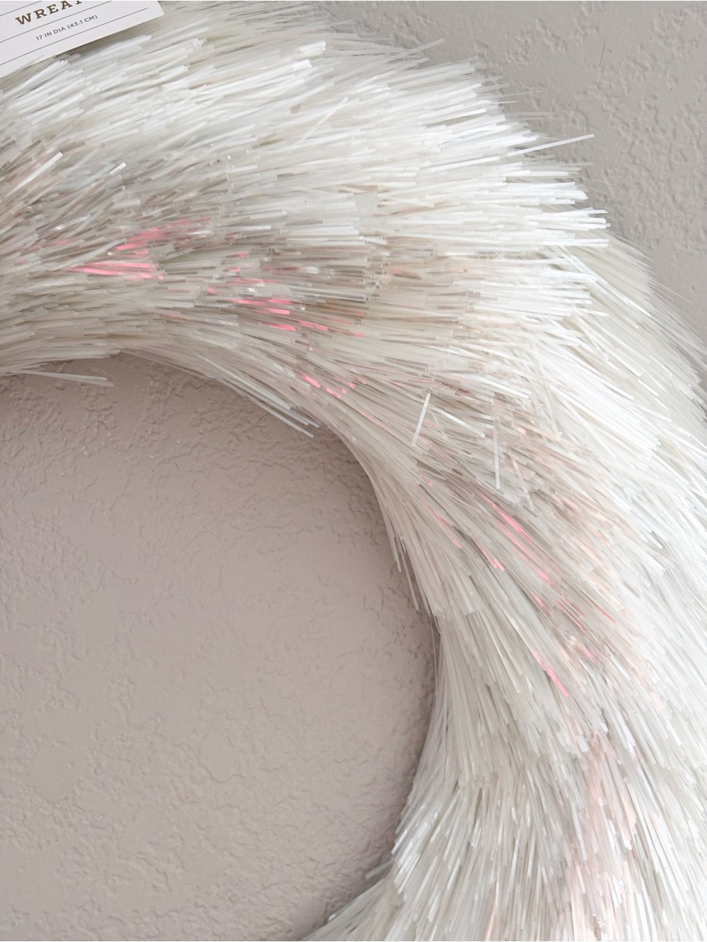 🌲WONDERSHOP Iridescent Pearl Tinsel Wreath NWT - Picture 2 of 6